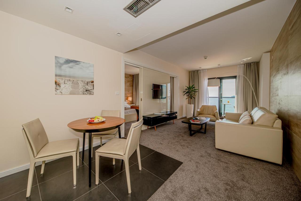 Hotel Aleksandar Rafailovici 4*